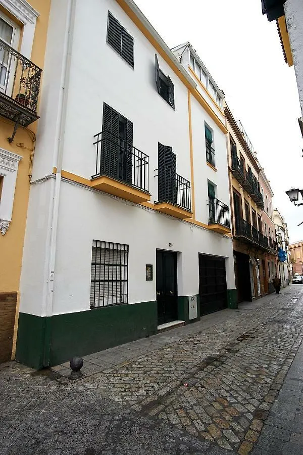 Monsalves Courtyard By Valcambre Apartment Seville