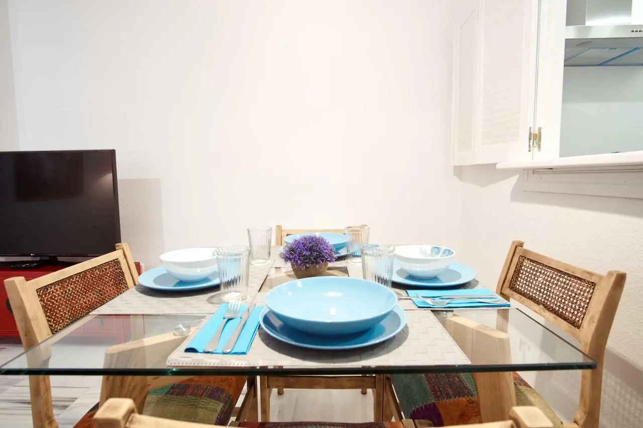 Monsalves Courtyard By Valcambre Apartment Seville