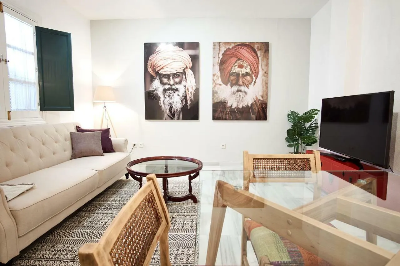 Monsalves Courtyard By Valcambre Apartment Seville Spain